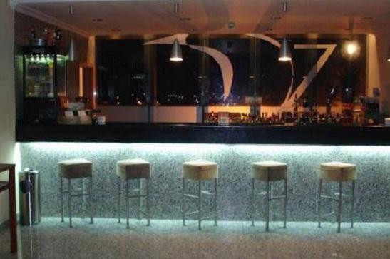 Hotel Pombeira Гуарда Ресторант снимка